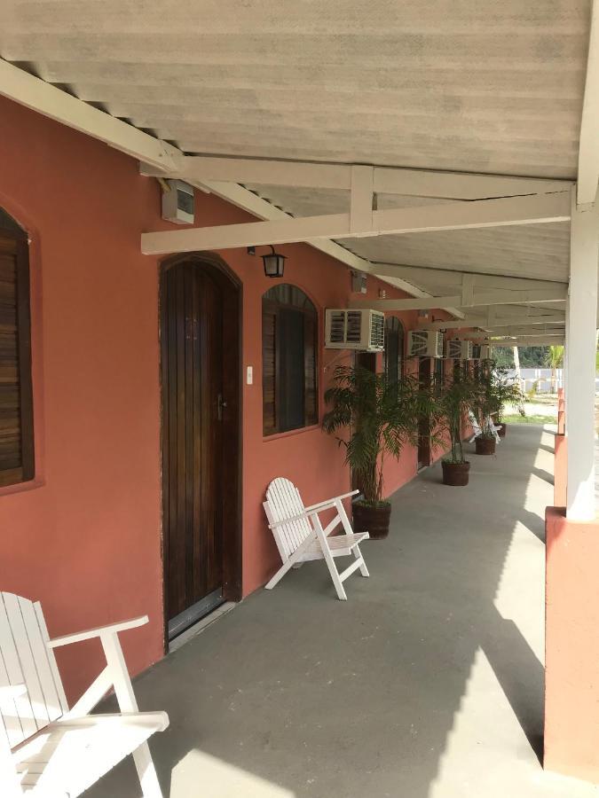 Iate Clube Rio Verde - Ilha Comprida Cananéia Exteriör bild